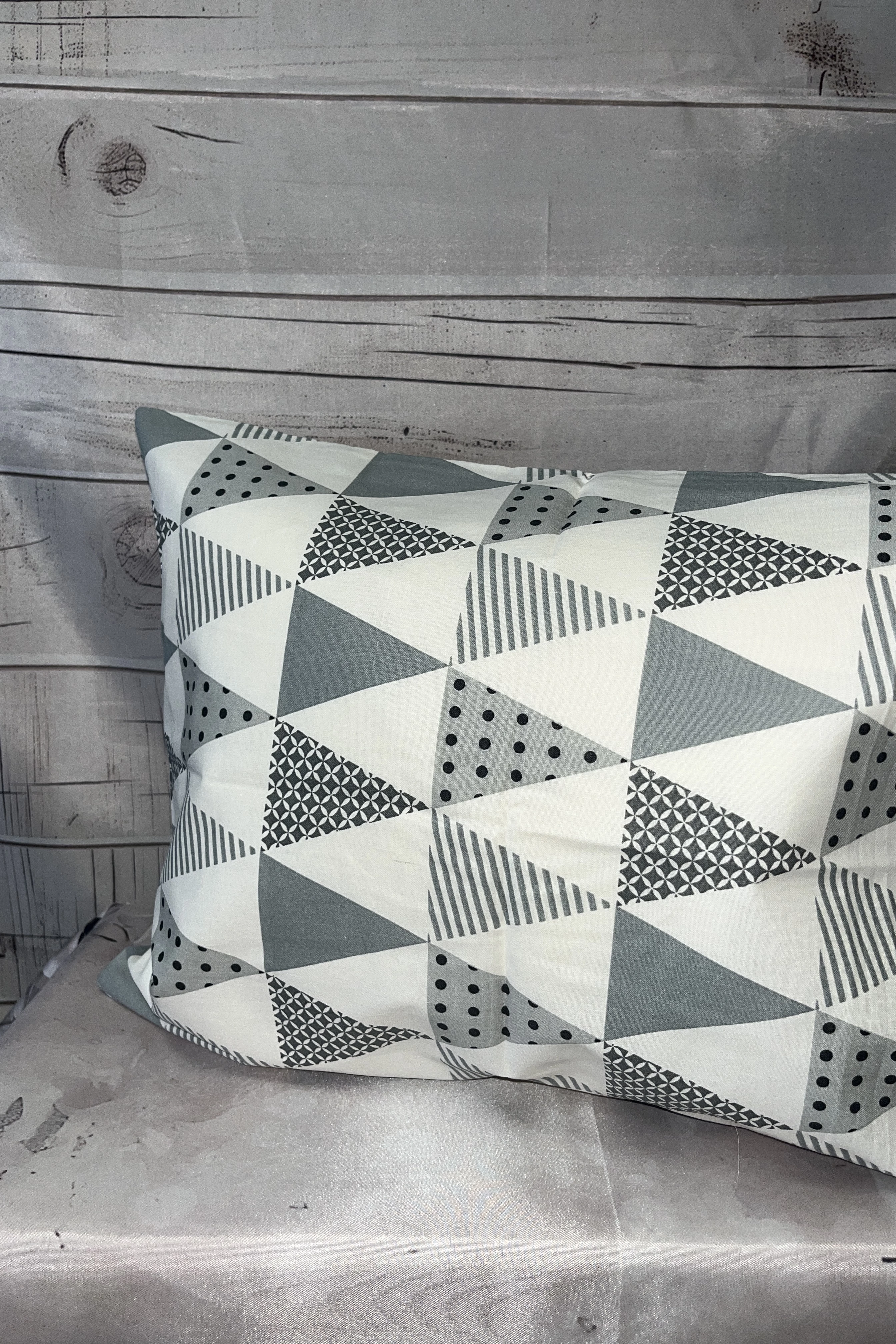Kispárnahuzat – 40×50 cm, 100% pamut, gombos