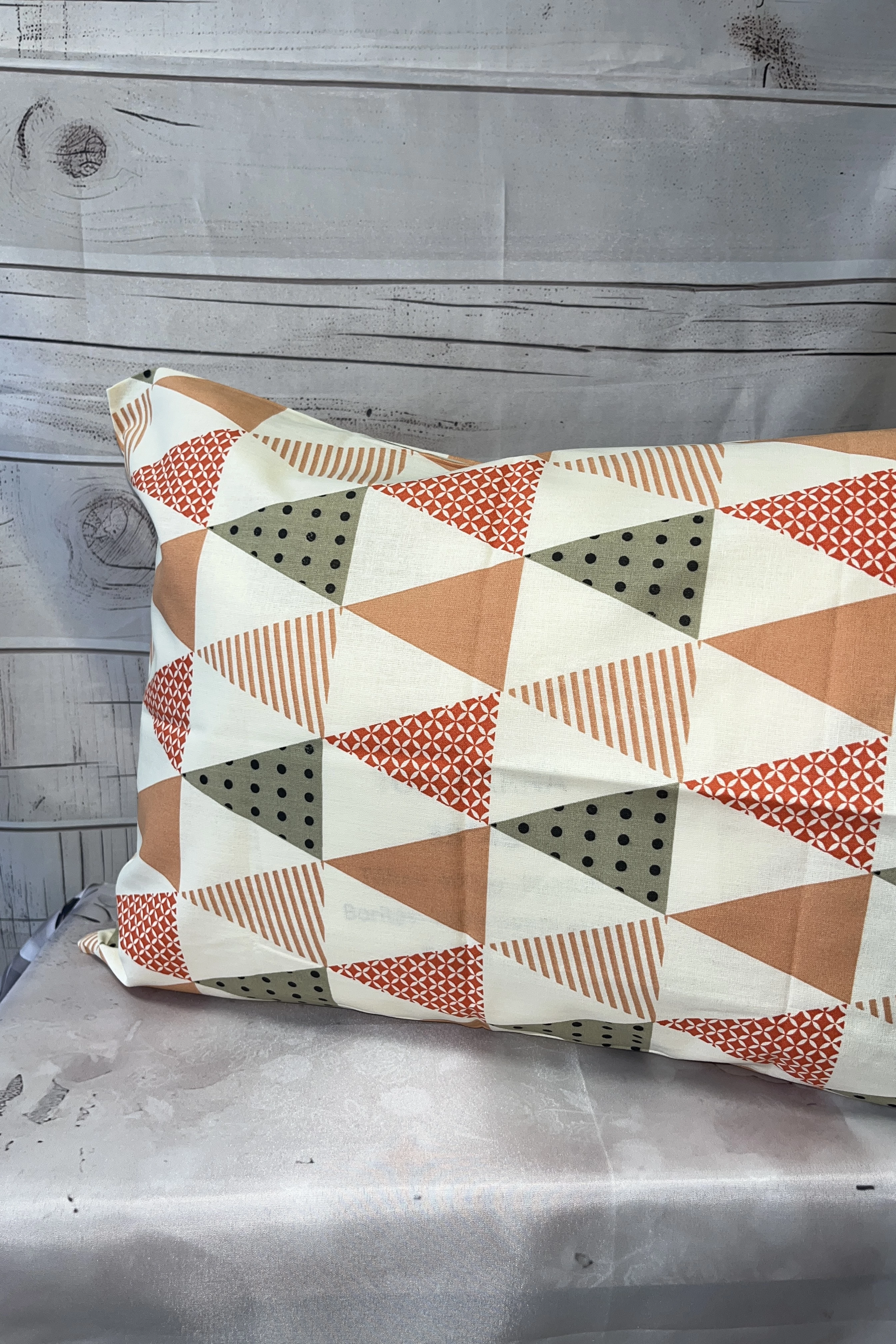 Kispárnahuzat – 40×50 cm, 100% pamut, gombos
